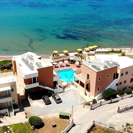 Alkionis Beach Hotel Apartments Sfáka Buitenkant foto